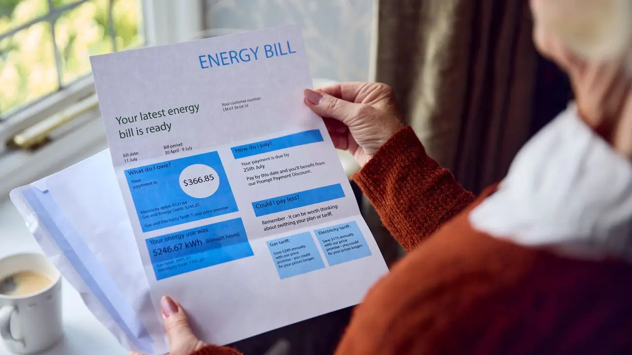 Rising Energy bills : Top Signs Your Hudson Home’s AC Needs Replacement